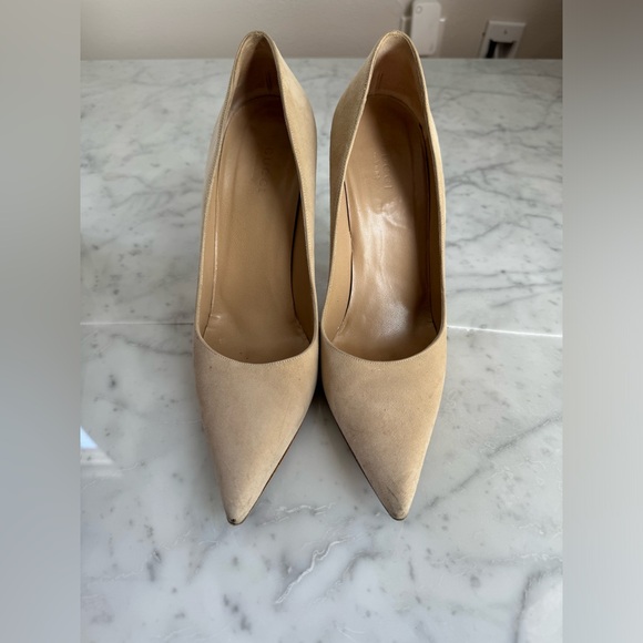 Gucci Suede Heels with Bamboo heel accent. - Picture 10 of 11